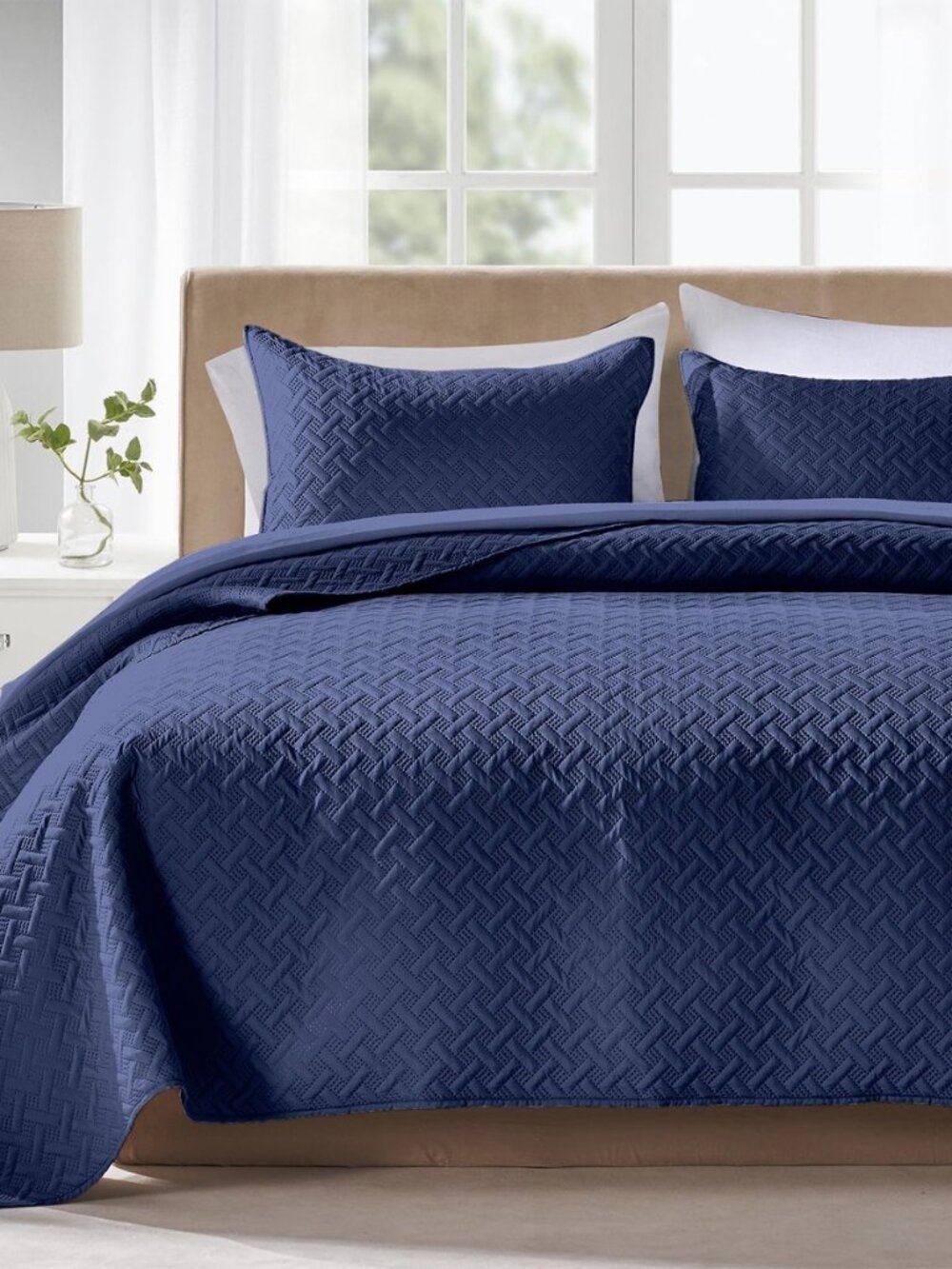 Quilts Queen Size - Ultra Soft Navy Blue Quilt Lightweight Microfiber